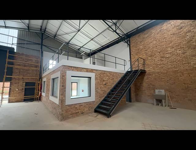 395M² WAREHOUSE FOR SALE IN BARTLETT
